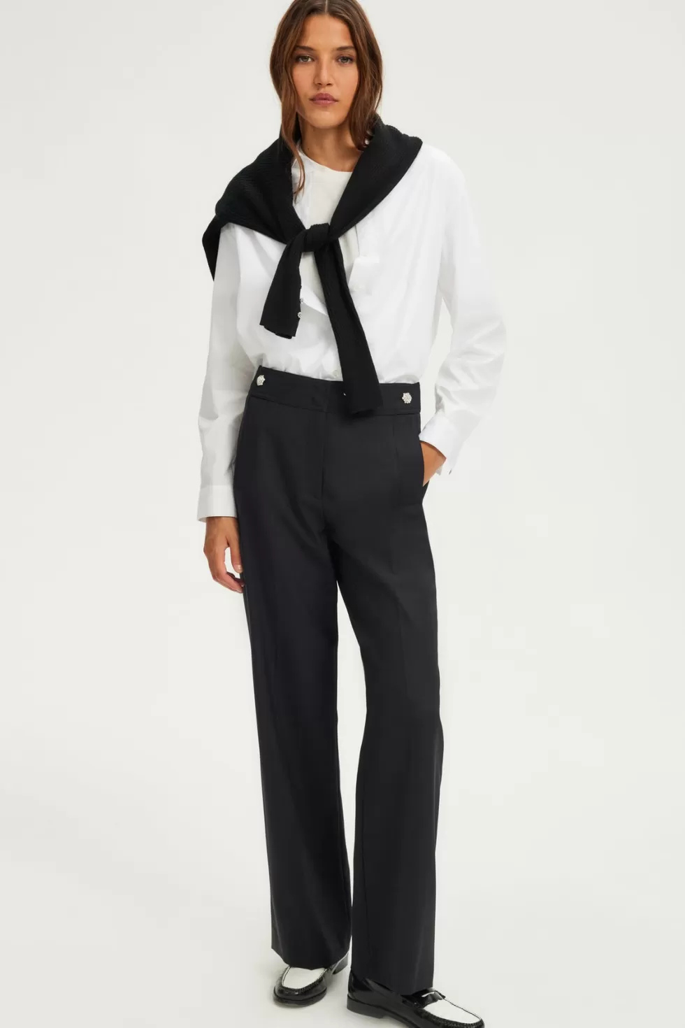 Pablo Pantalons & Jeans | Le Costume | Pantalon large à boutons en strass - NADA