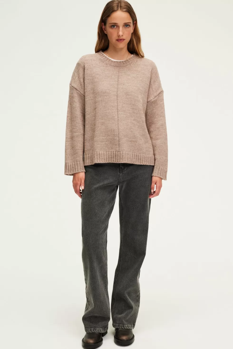 Pablo Maille | Pull col rond en laine mélangée beige - JOSSIA
