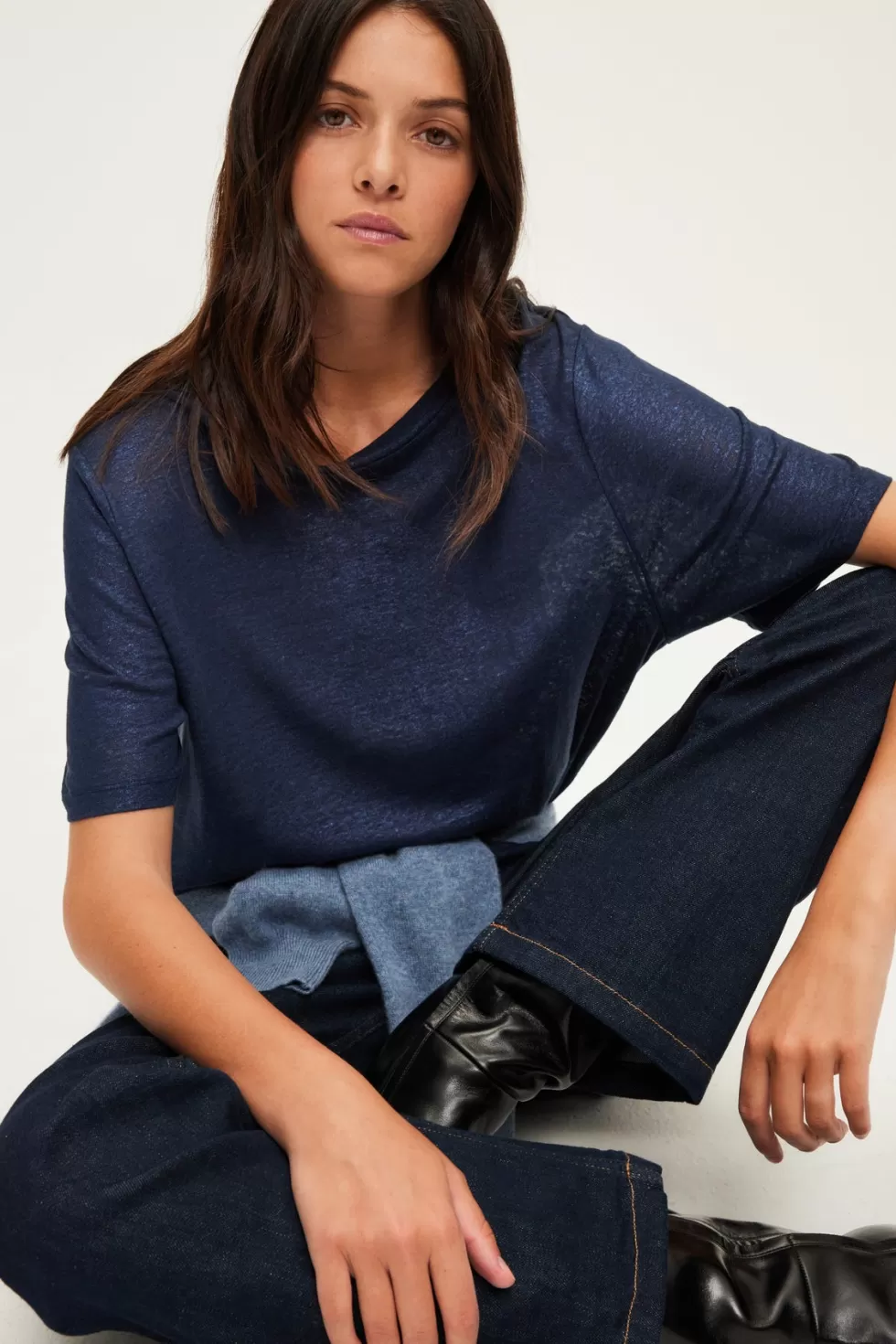 Pablo Tops & T-Shirts | T-shirt manches courtes en lin brillant - AMINA